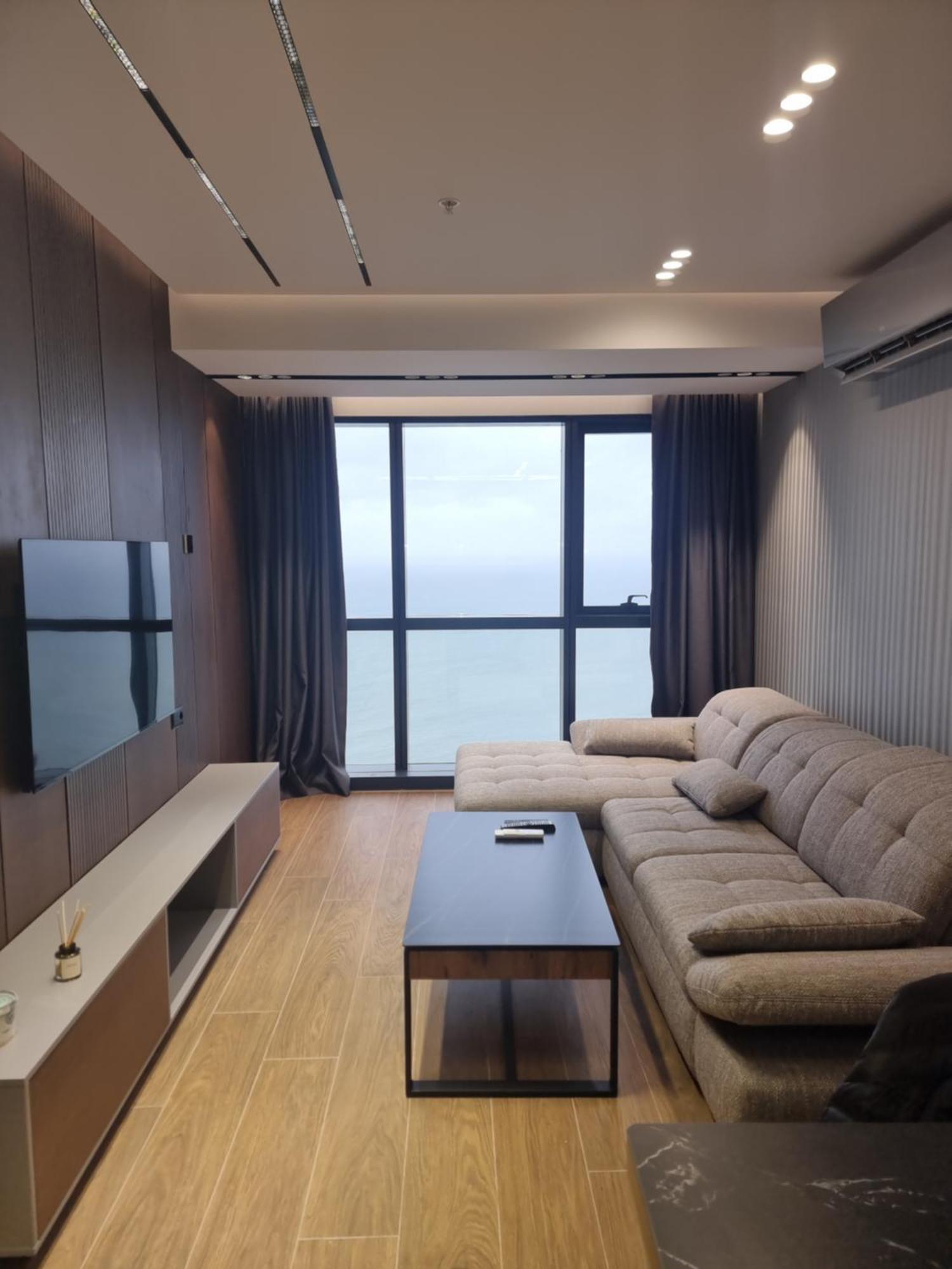 Premium Apartment In Porta Batumi Tower Buitenkant foto