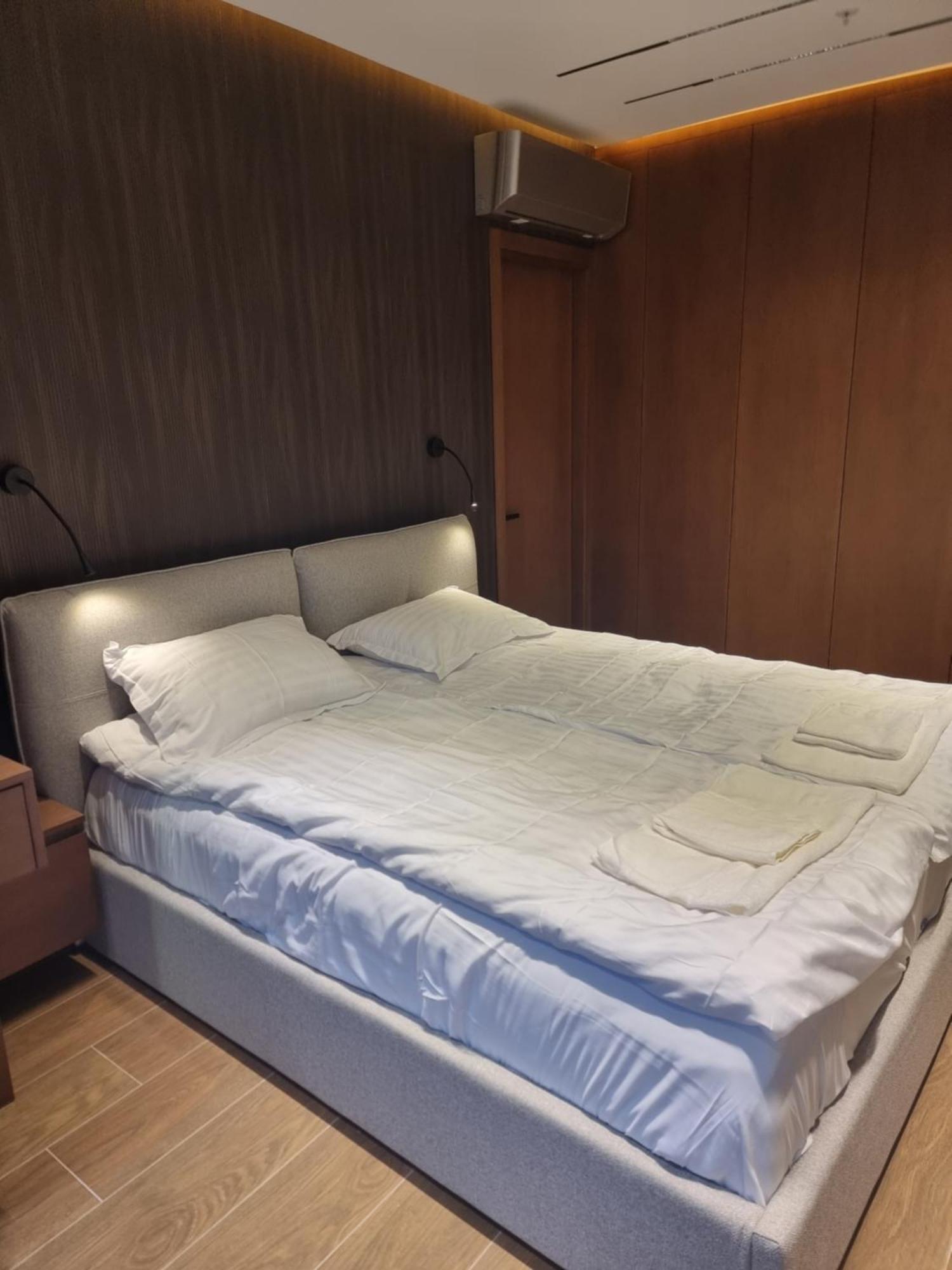 Premium Apartment In Porta Batumi Tower Buitenkant foto